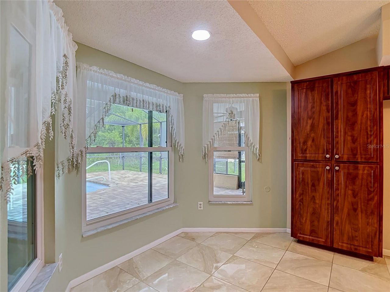 18817 Parade Road , Hudson, FL 34667 Photo