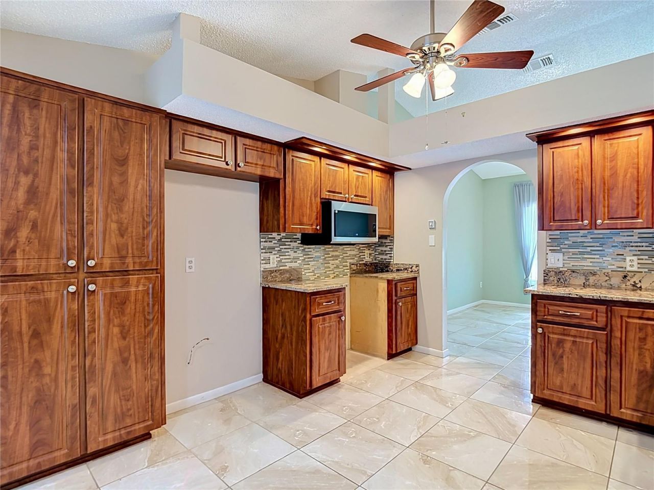 18817 Parade Road , Hudson, FL 34667 Photo