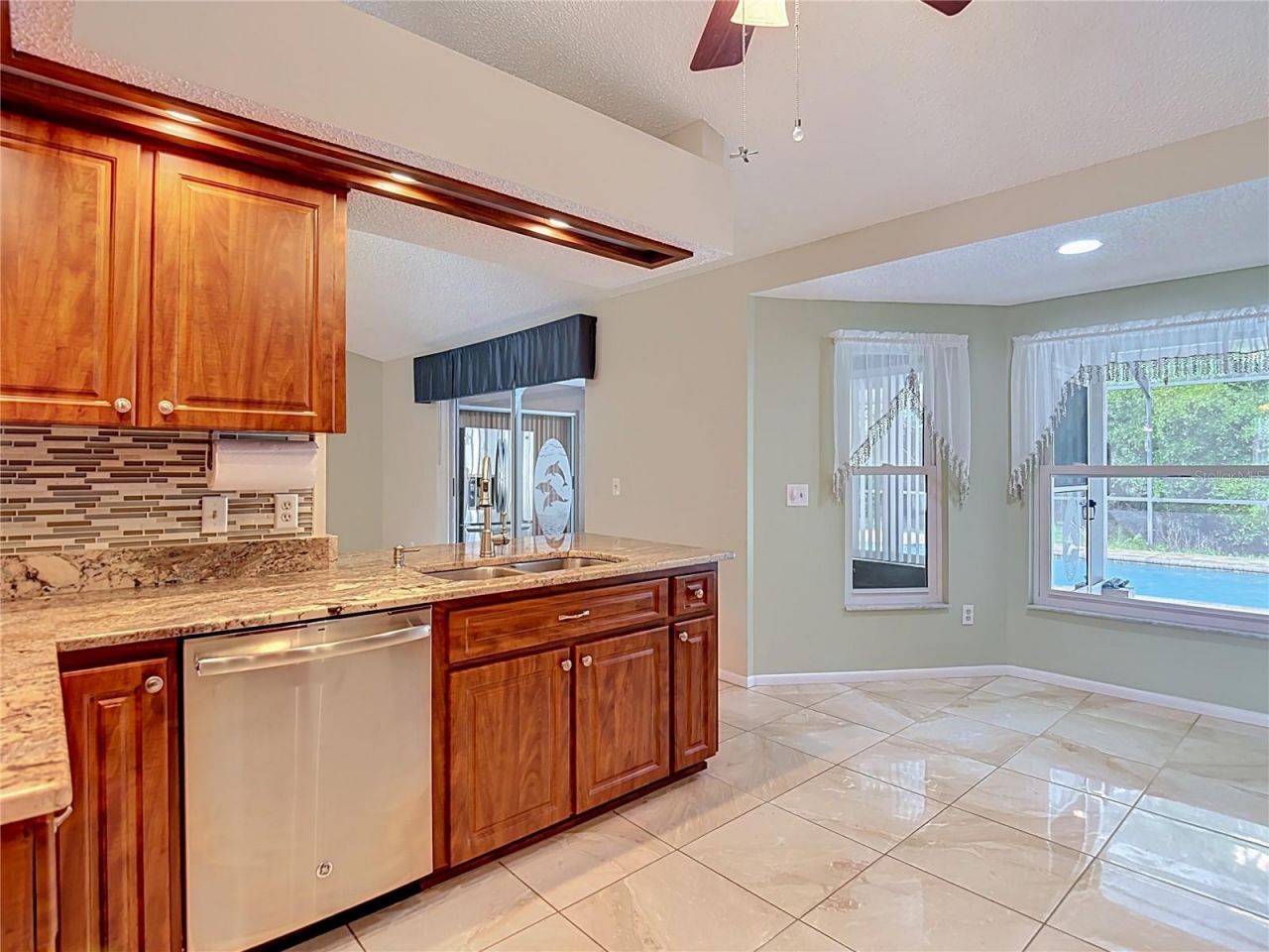 18817 Parade Road , Hudson, FL 34667 Photo