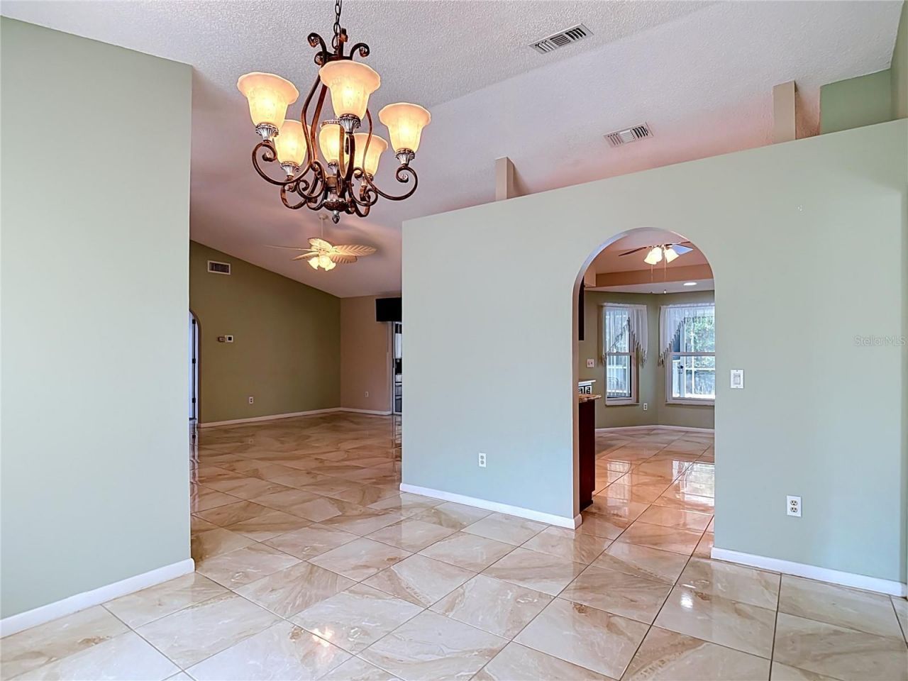 18817 Parade Road , Hudson, FL 34667 Photo
