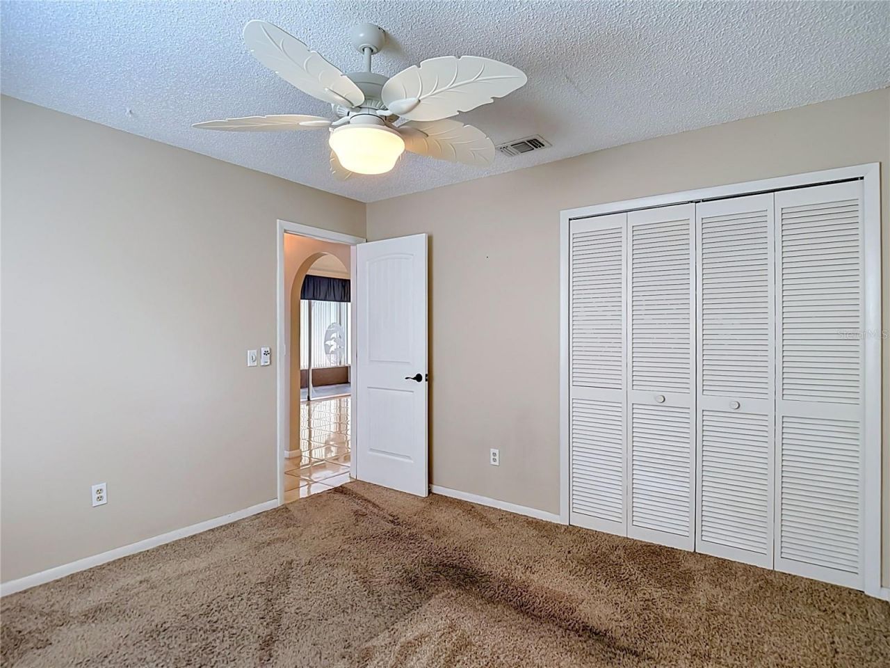18817 Parade Road , Hudson, FL 34667 Photo