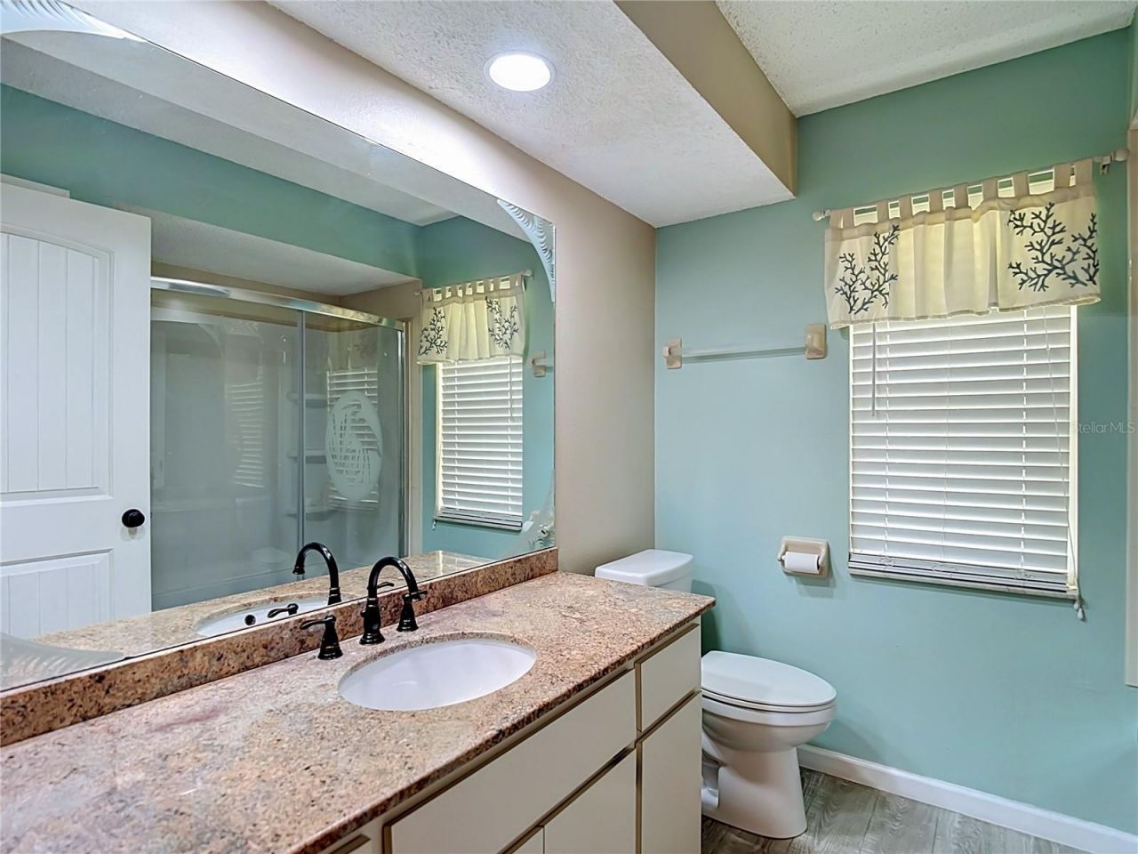 18817 Parade Road , Hudson, FL 34667 Photo