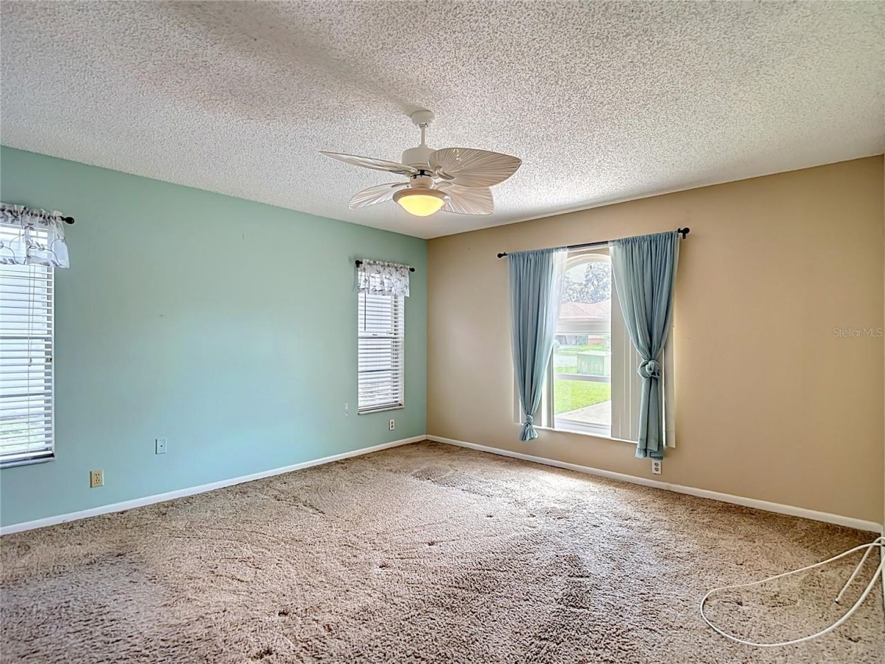 18817 Parade Road , Hudson, FL 34667 Photo