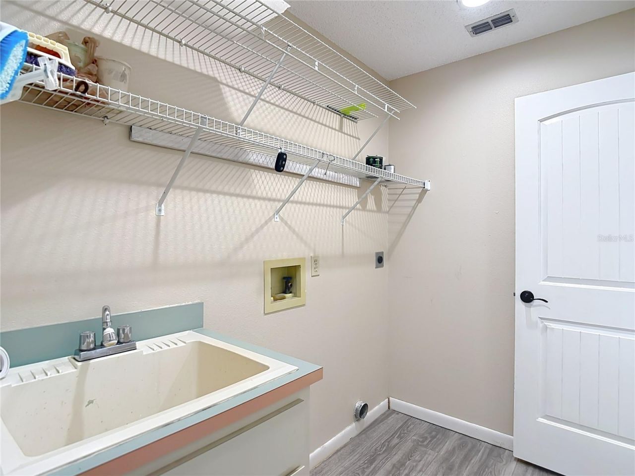 18817 Parade Road , Hudson, FL 34667 Photo