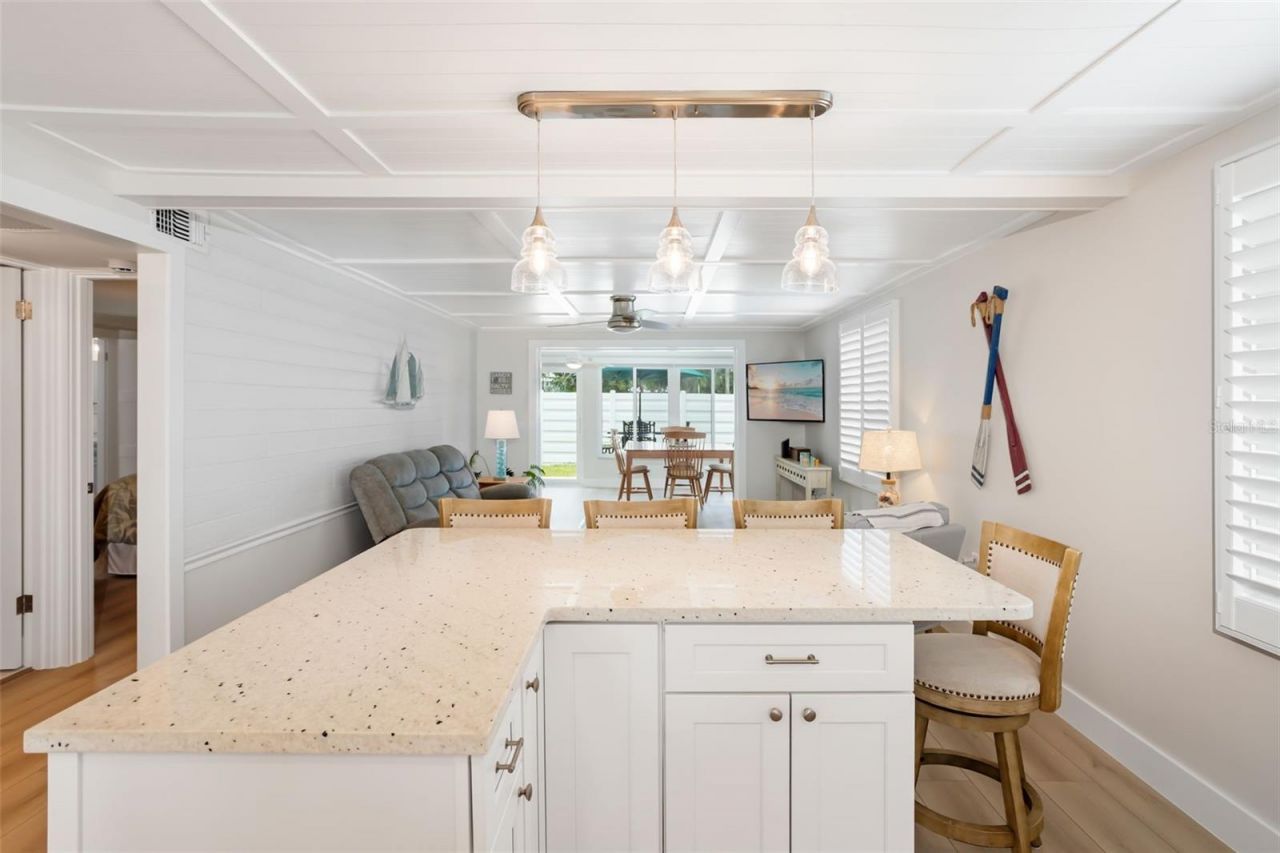 546 Spanish Drive S, Longboat Key, FL 34228 Photo