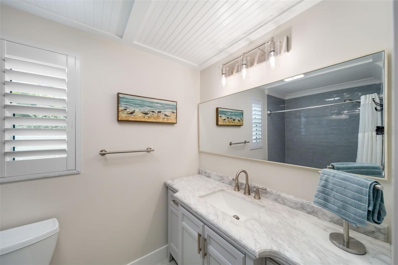 546 Spanish Drive S, Unit 122, Longboat Key, FL 34228 Photo