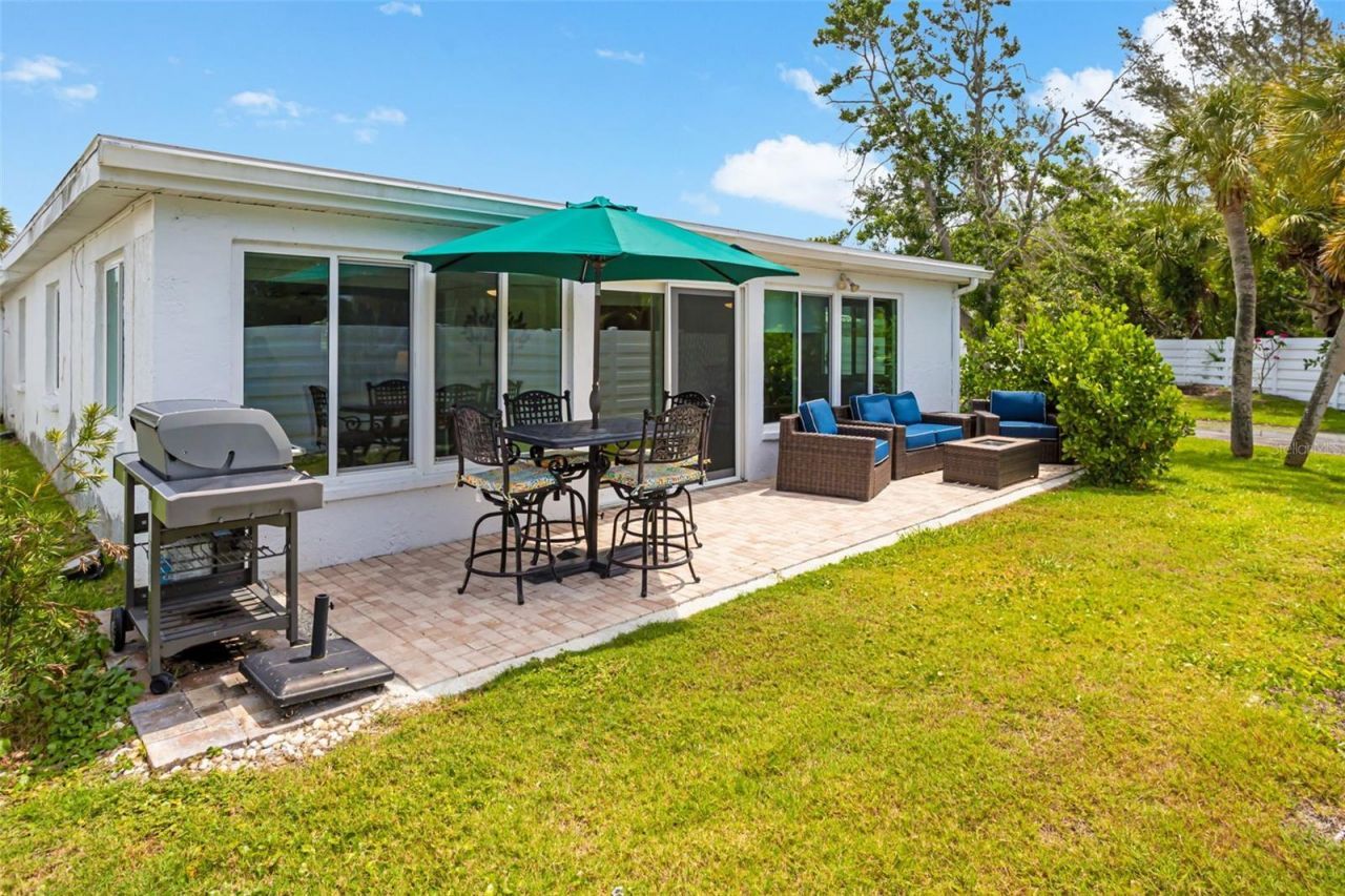 546 Spanish Drive S, Unit 122, Longboat Key, FL 34228 Photo
