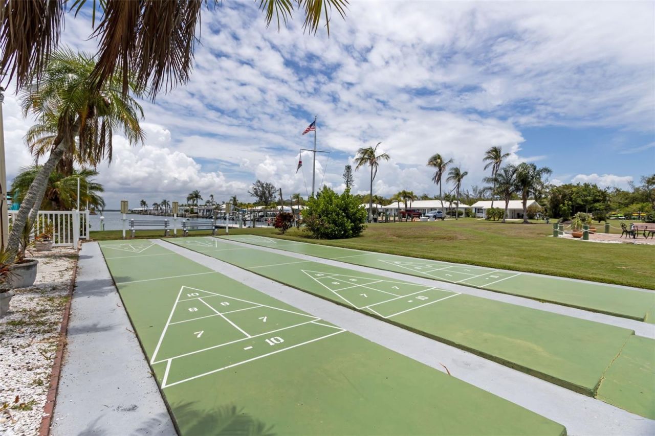 546 Spanish Drive S, Longboat Key, FL 34228 Photo
