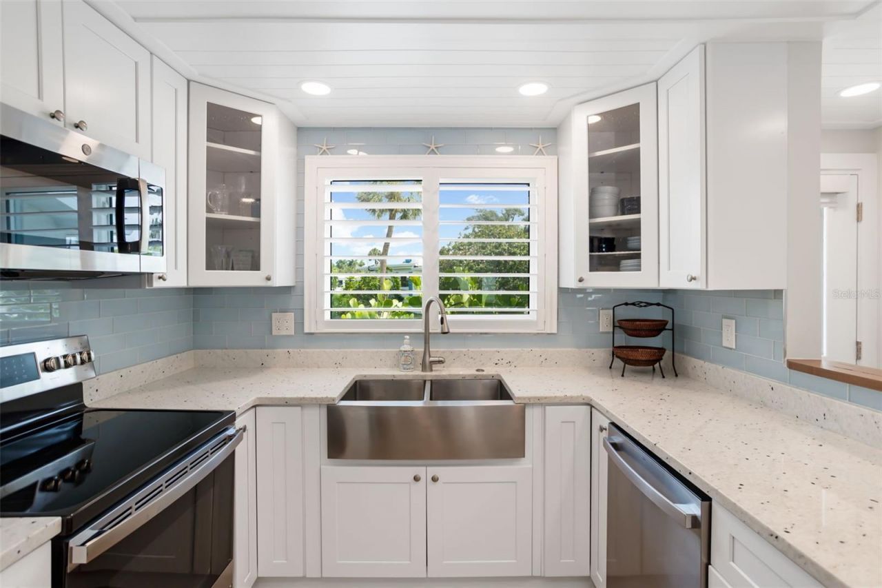 546 Spanish Drive S, Longboat Key, FL 34228 Photo