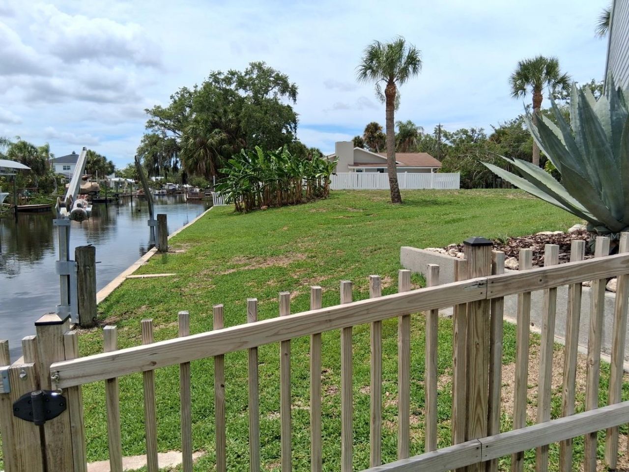 8720 Betty Street, Port Richey, FL 34668 Photo
