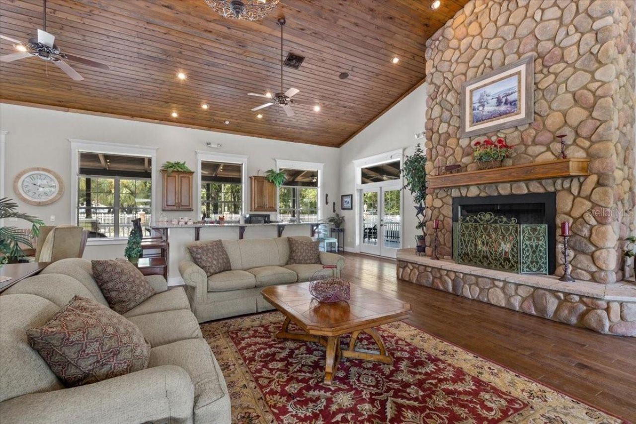 Katherine Way , Fanning Springs, FL 32693 Photo