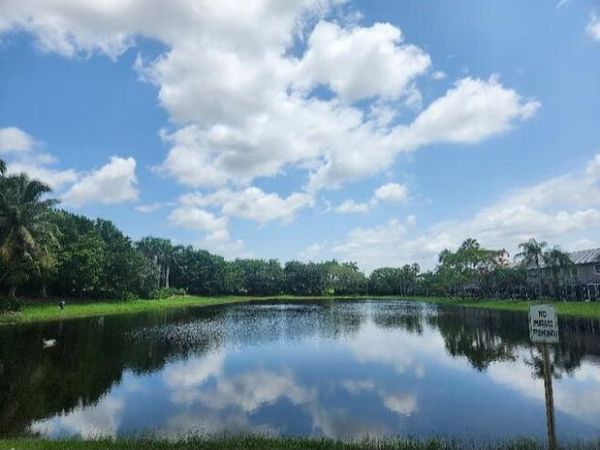 2011 Madeira Drive, Weston, FL 33327