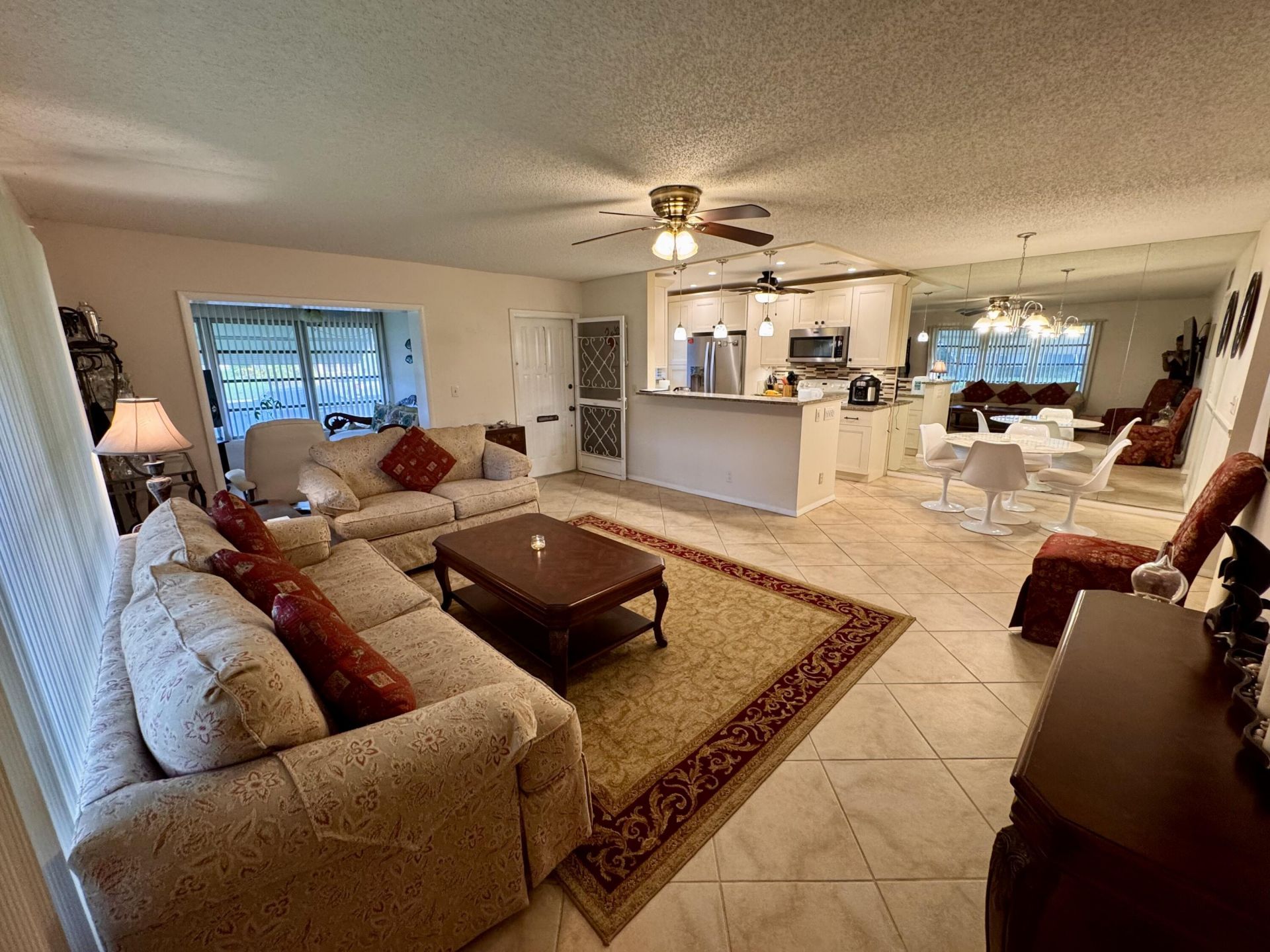 1252 W Club Dr Drive W, Unit D, Delray Beach, FL 33445 Photo