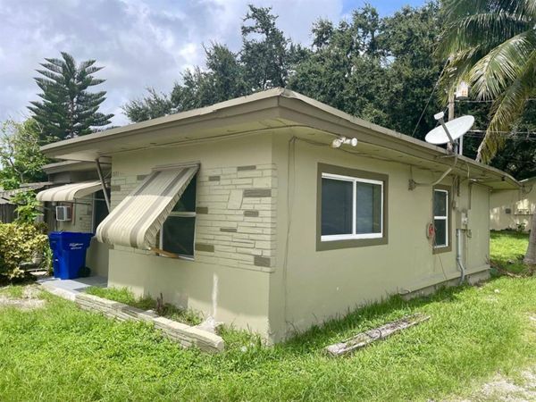 1521 N 59th Terrace, Unit B, Hollywood, FL 33021