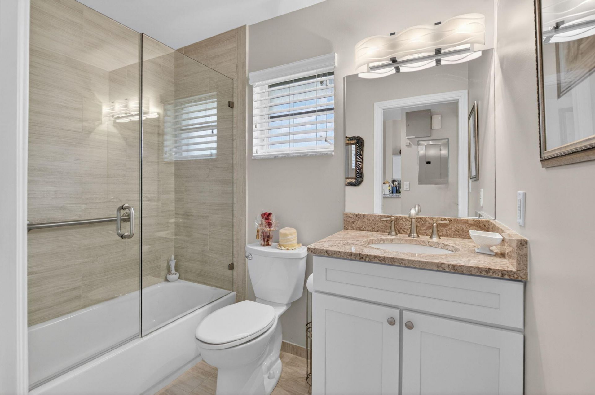5582 Royal Lake Circle, Boynton Beach, FL 33437 Photo