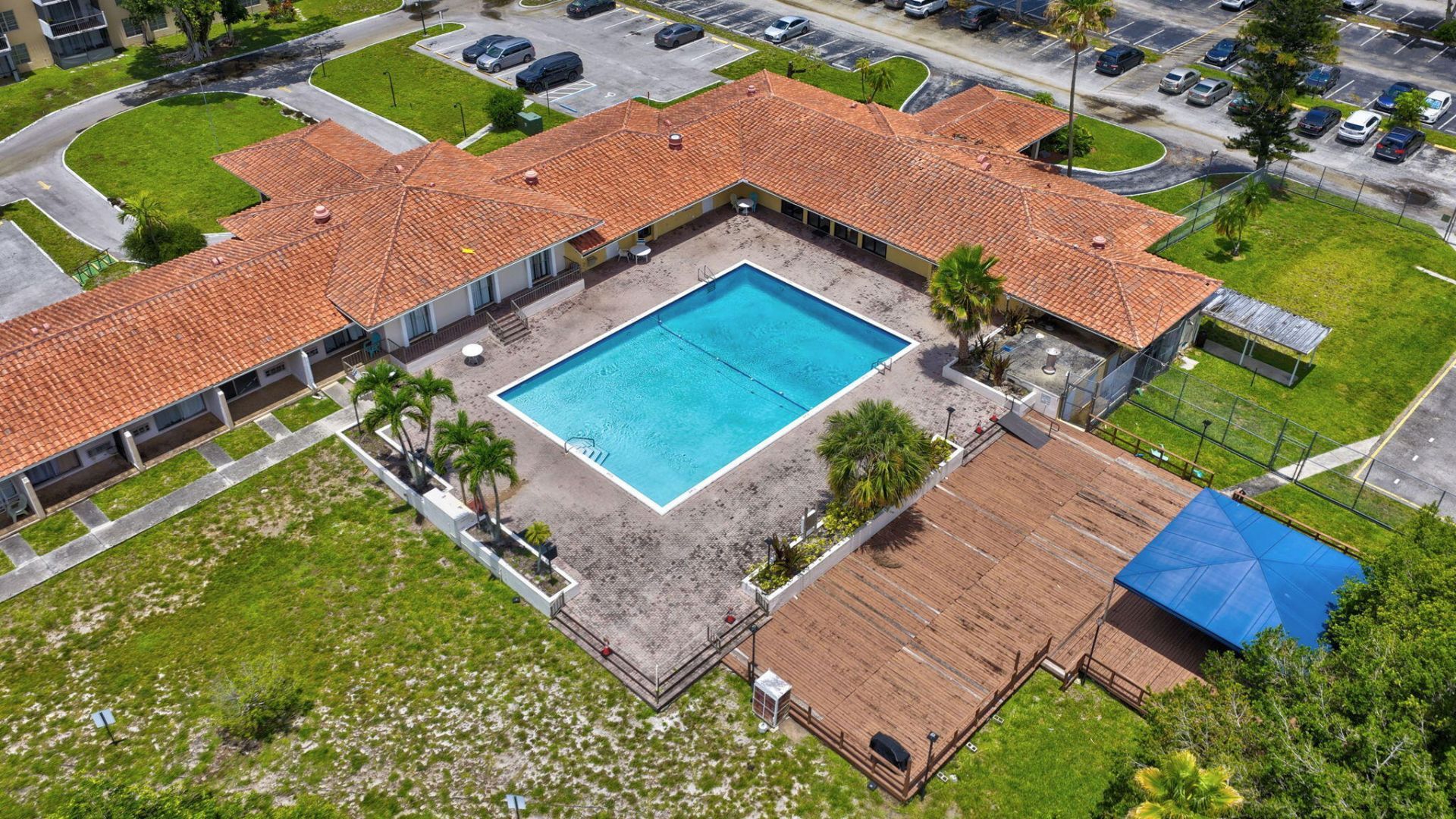 4174 Inverrary Drive, Unit 513, Lauderhill, FL 33319 Photo