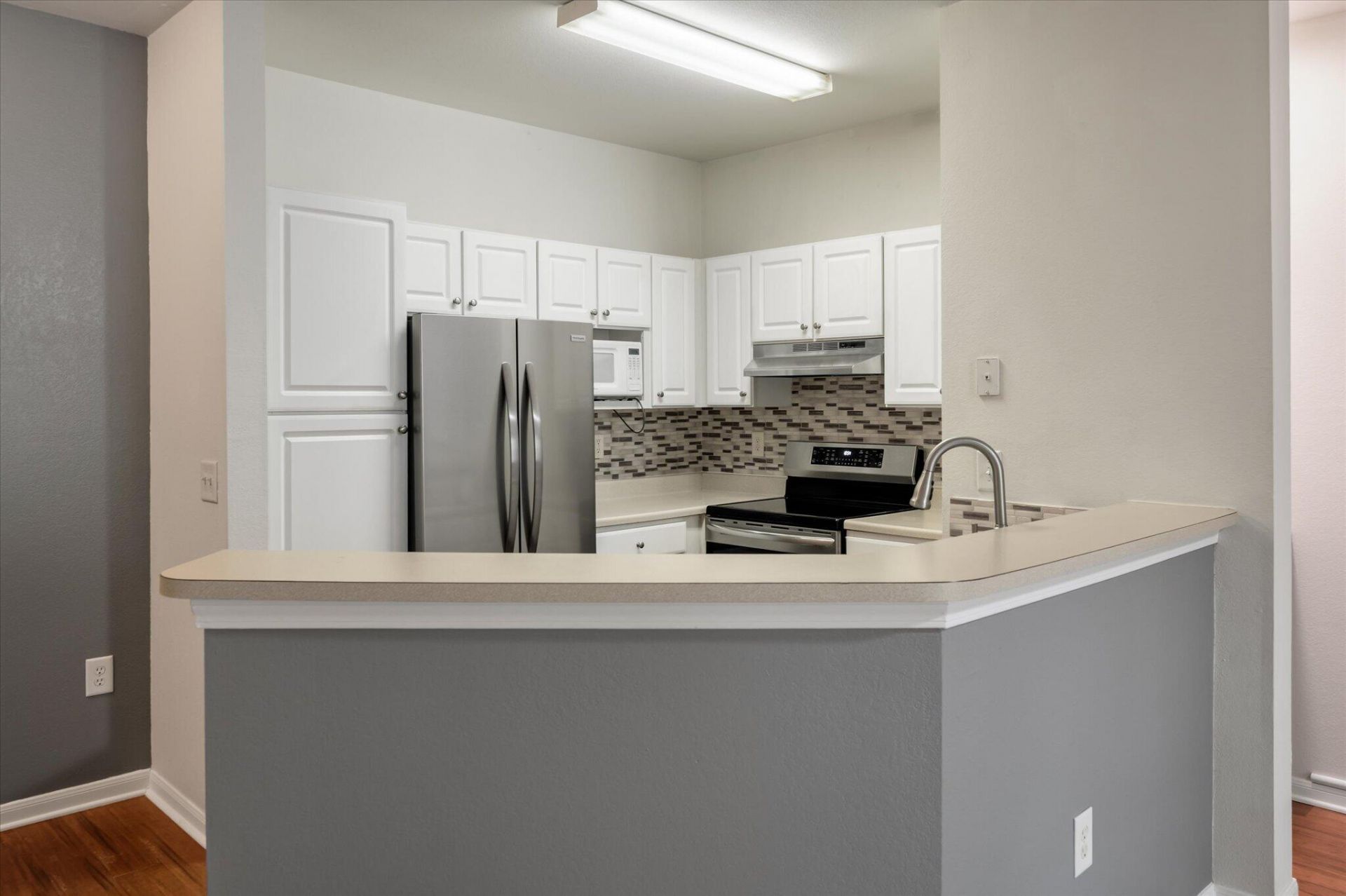 60 Fenwick Hall Alley Photo 16