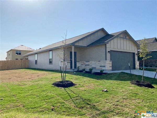 2445 Ayers Dr. , Seguin, TX 78155