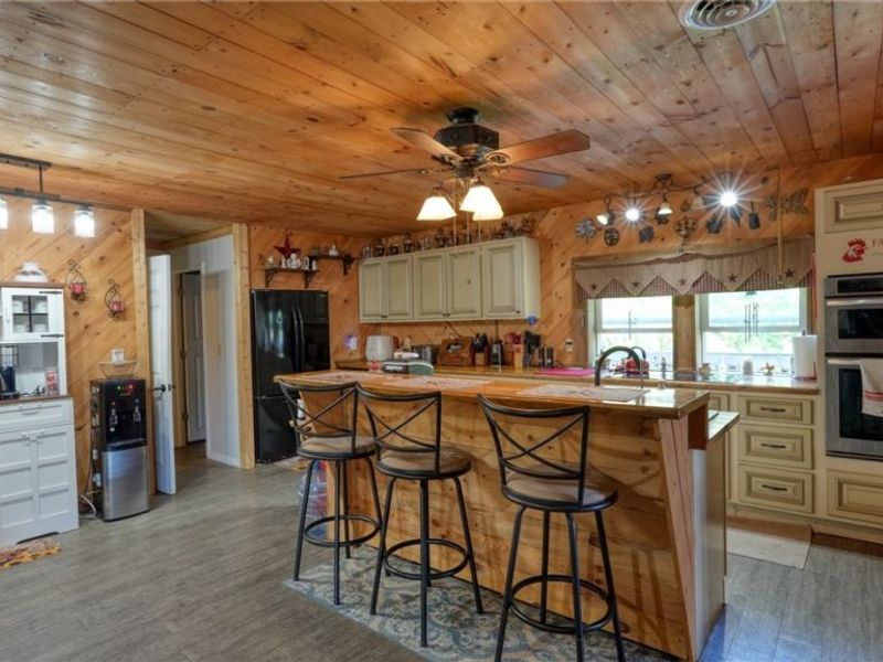 70535 Hopewell Road , Cambridge, OH 43725 Photo 13