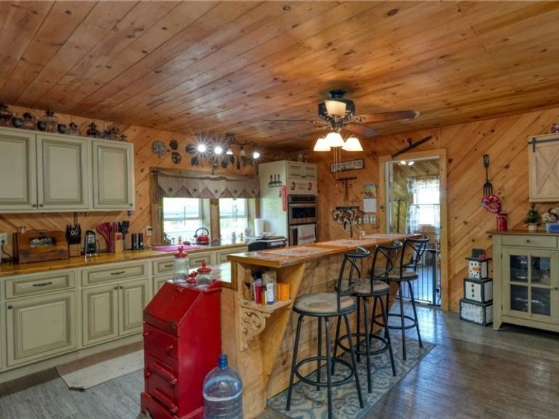 70535 Hopewell Road , Cambridge, OH 43725 Photo 18