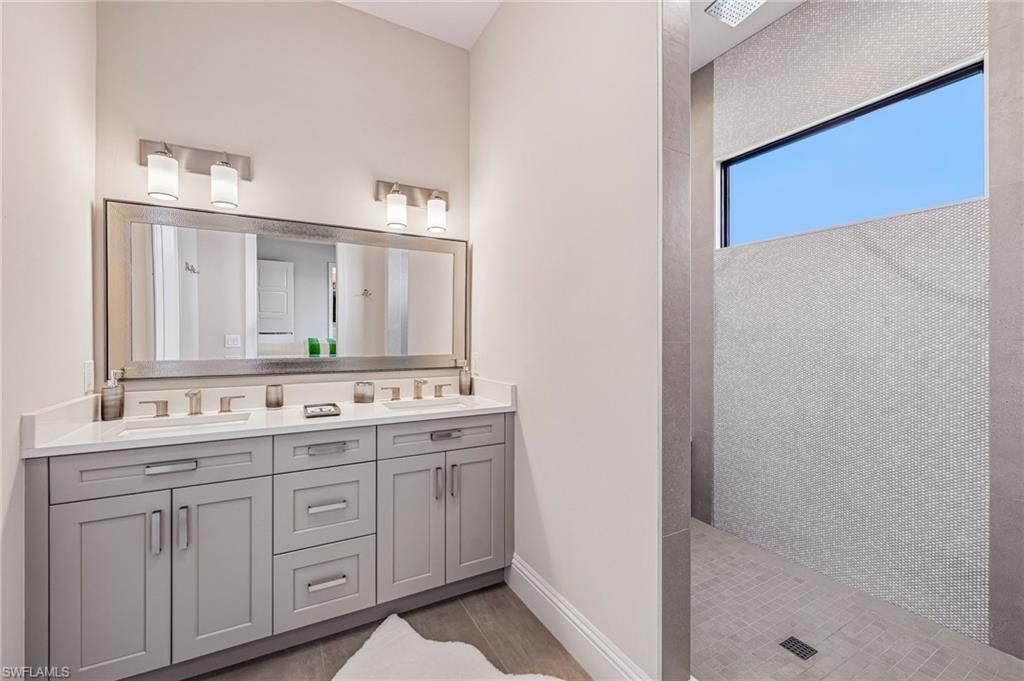 27182 Harbor Dr , Bonita Springs, FL 34135 Photo