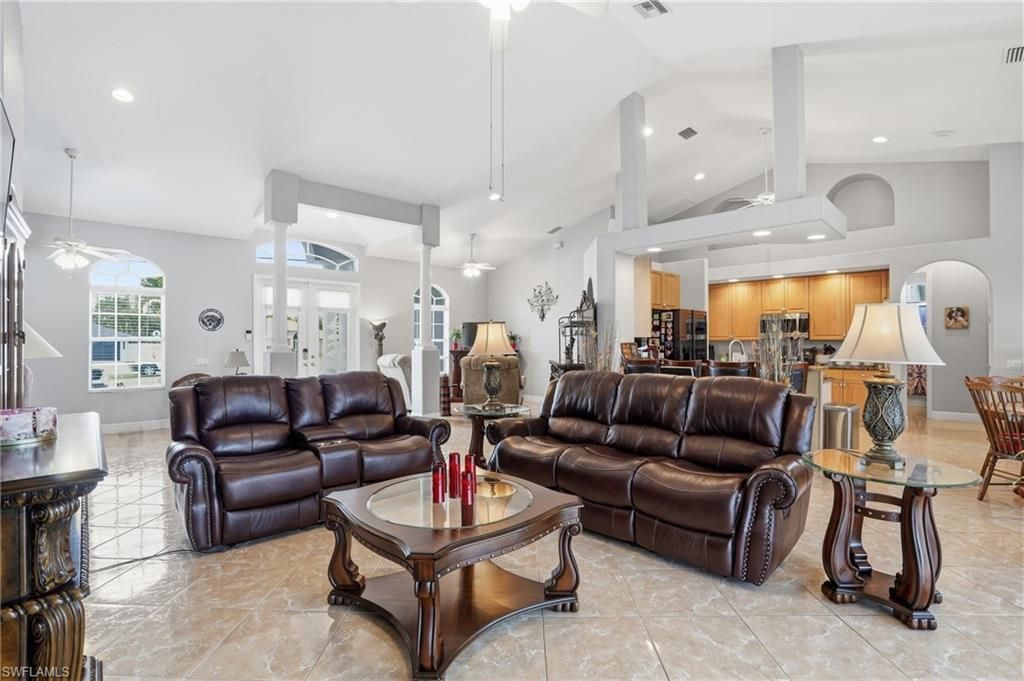 219 Gleason Pkwy, Cape Coral, FL 33914 Photo