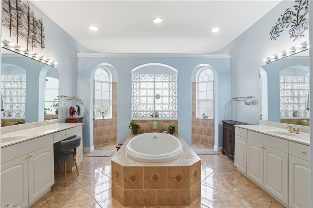 219 Gleason Pkwy, Cape Coral, FL 33914 Photo