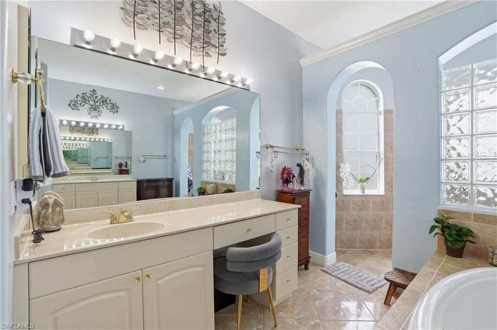 219 Gleason Pkwy, Cape Coral, FL 33914 Photo