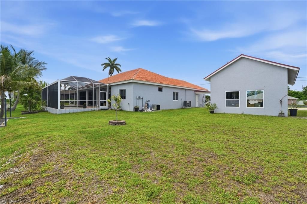 219 Gleason Pkwy, Cape Coral, FL 33914 Photo