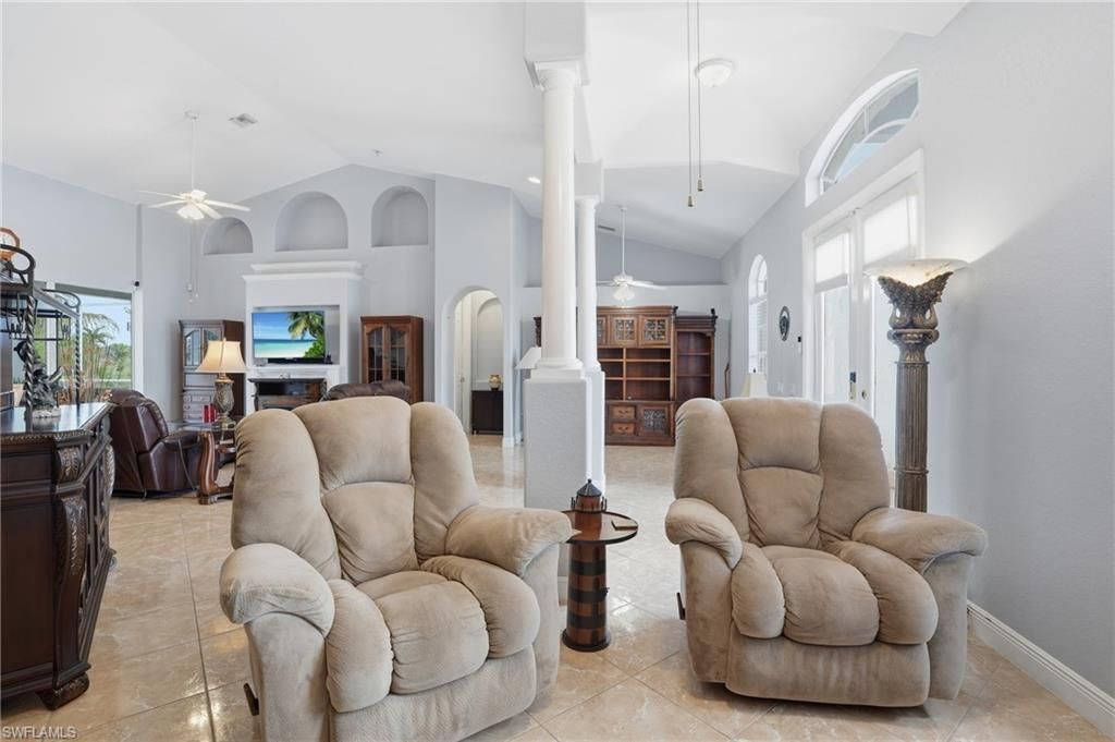 219 Gleason Pkwy, Cape Coral, FL 33914 Photo