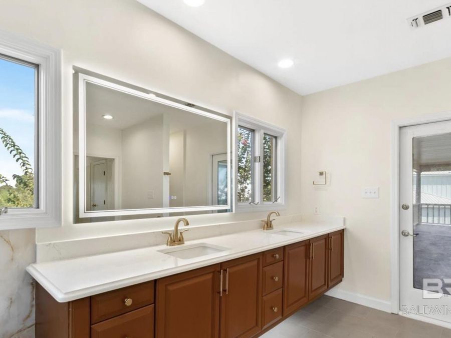 Property Image 83