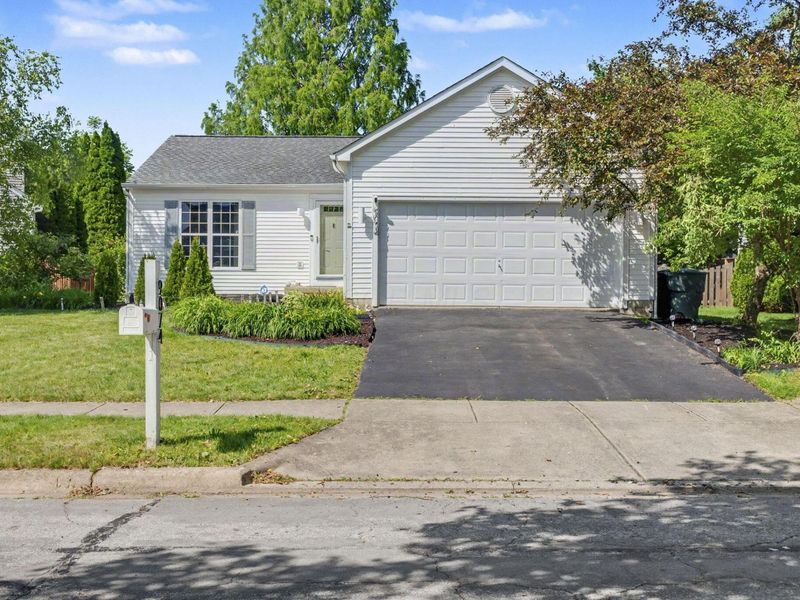9074 Longstone Drive, Lewis Center, OH 43035 Photo 22