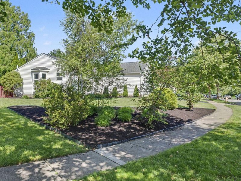 9074 Longstone Drive, Lewis Center, OH 43035 Photo 25