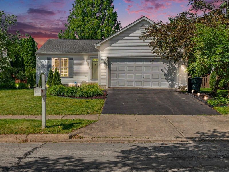9074 Longstone Drive, Lewis Center, OH 43035 Photo 26
