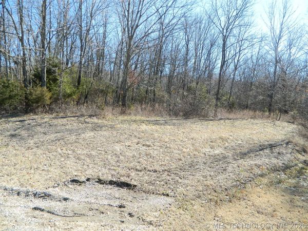 3 Coyote Hills Road , Claremore, OK 74017