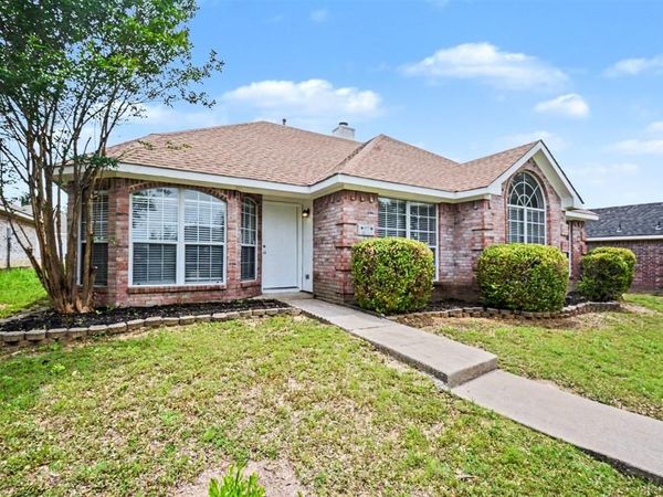 9901 Queens Road , Frisco, TX 75035