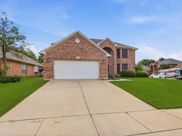 8600 Sterling Trace Circle , Fort Worth, TX 76244
