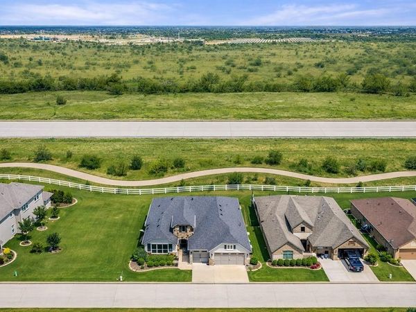 12424 Blue Granite Drive, Denton, TX 76207