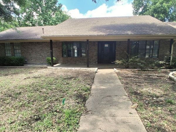 504 Gaddy Street, Farmersville, TX 75442
