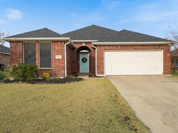 202 Angelina Drive , Crandall, TX 75114