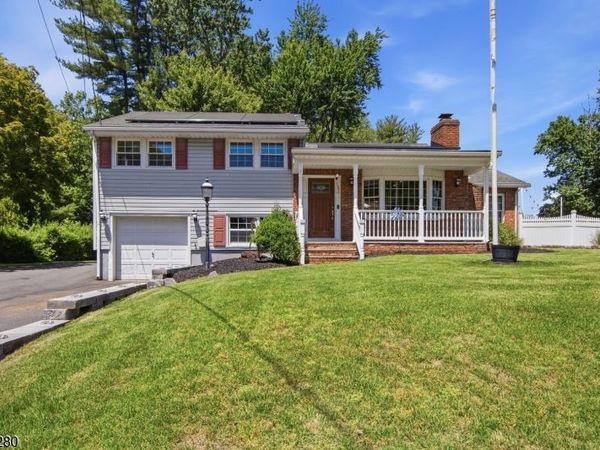 1252 Ringwood Ave, Pompton Lakes, NJ 07442