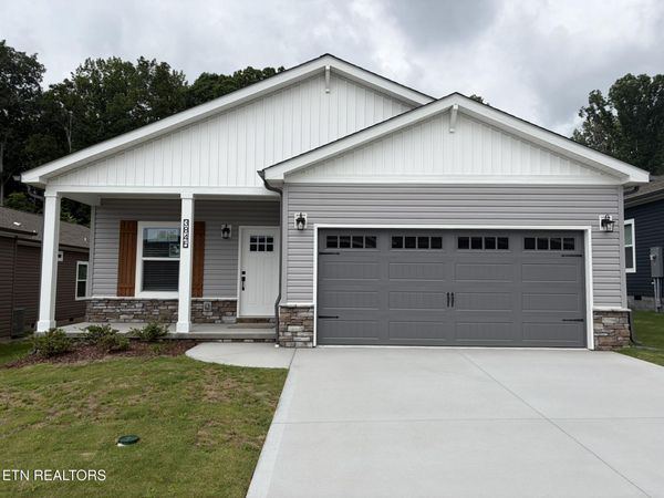 3845 Crimson Clover Lane, Knoxville, TN 37924