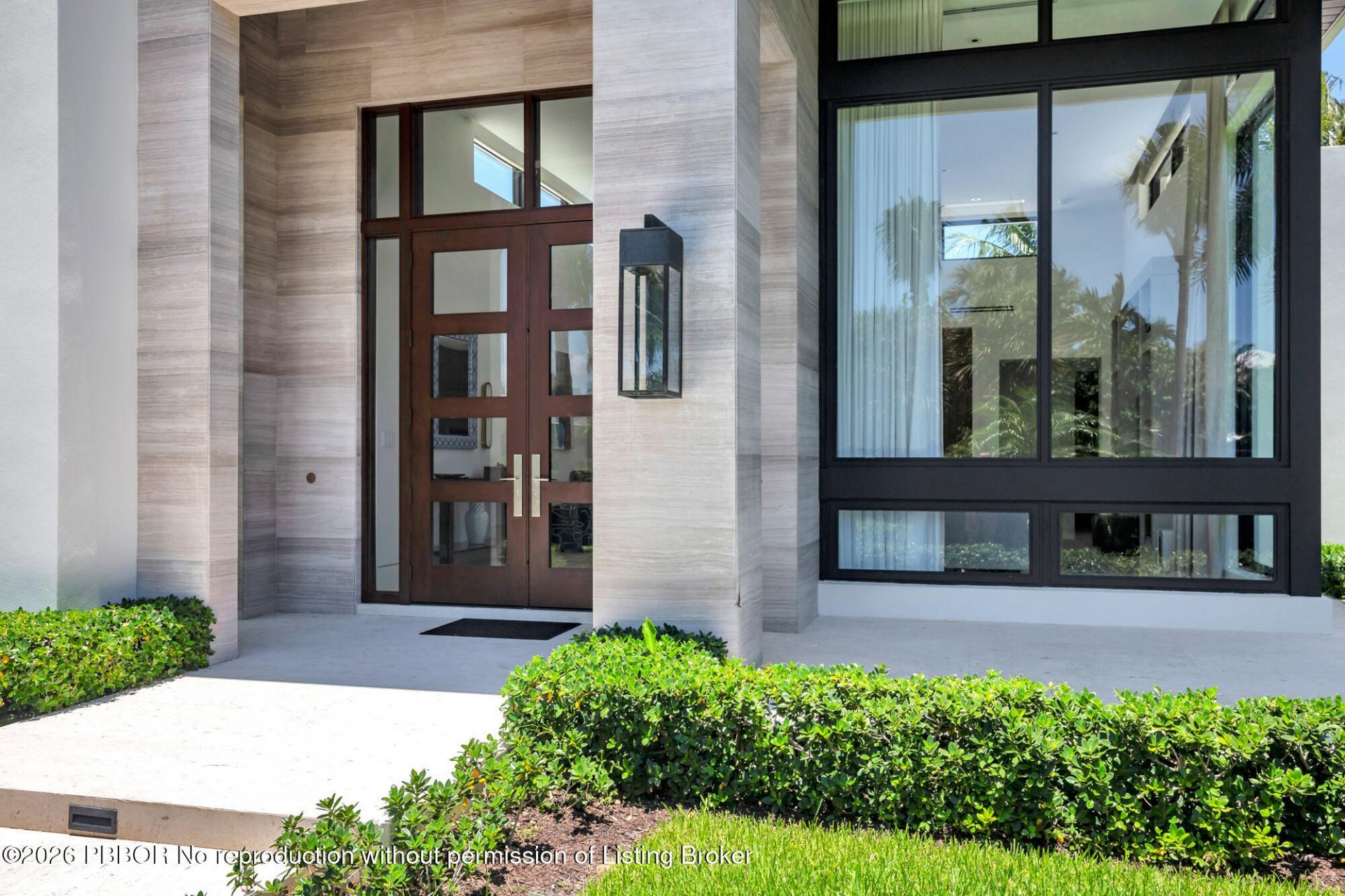 135 Churchill Road, West Palm Beach, FL 33405 Photo