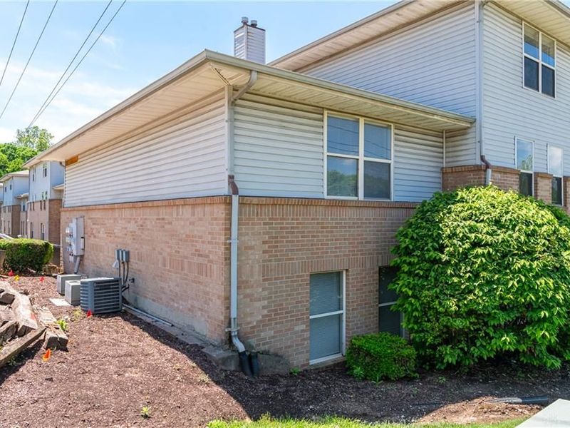 978 Irving Avenue, Dayton, OH 45419 Photo 4