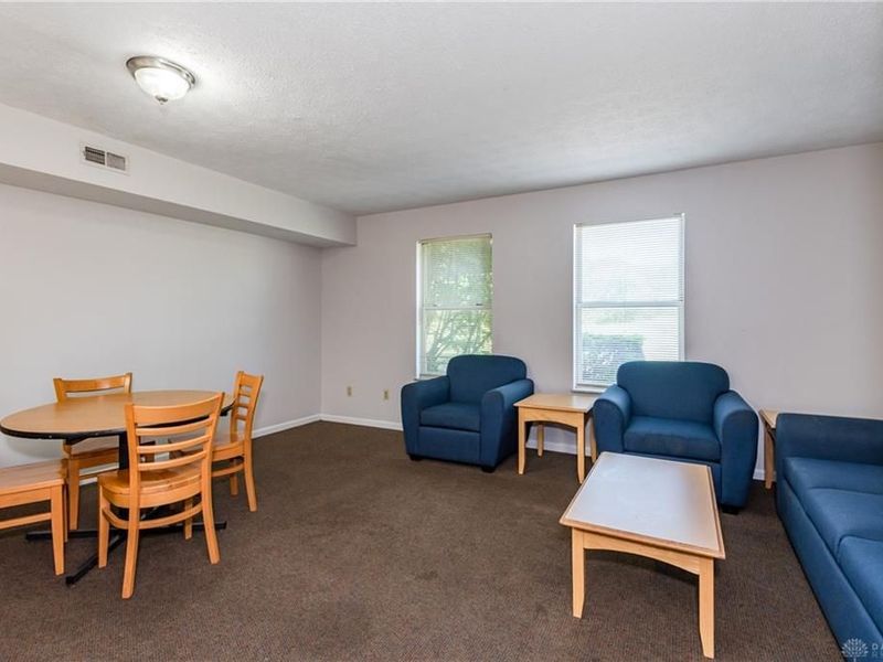 978 Irving Avenue, Dayton, OH 45419 Photo 8