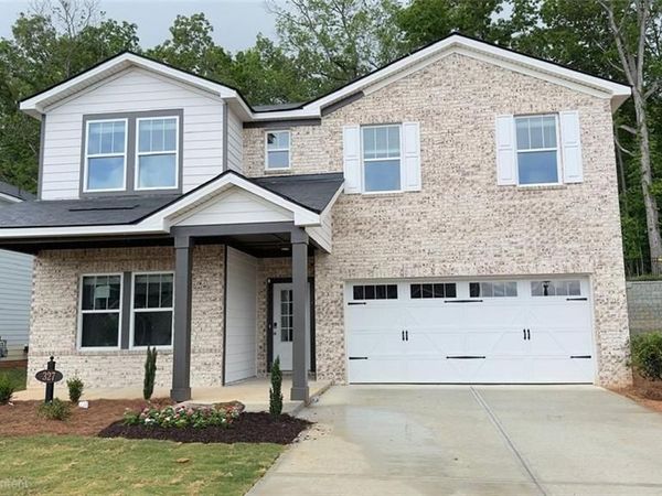 327 Valley Oak Drive, Dawsonville, GA 30534