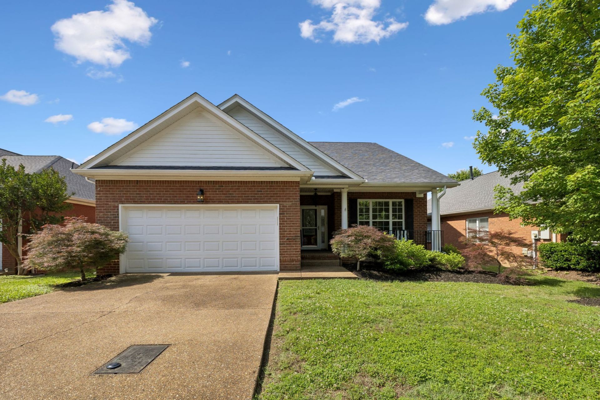 6127 Brentwood Chase Dr, Brentwood, TN 37027 Main Photo