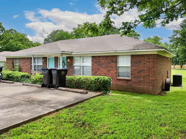 105 & 107 E 4th Street , Ward, AR 72176