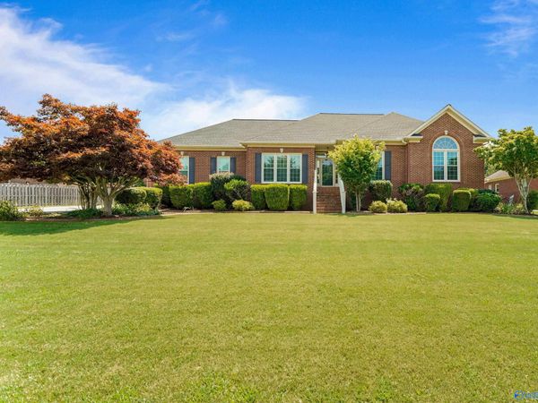 109 Alexandria Drive, Huntsville, AL 35806