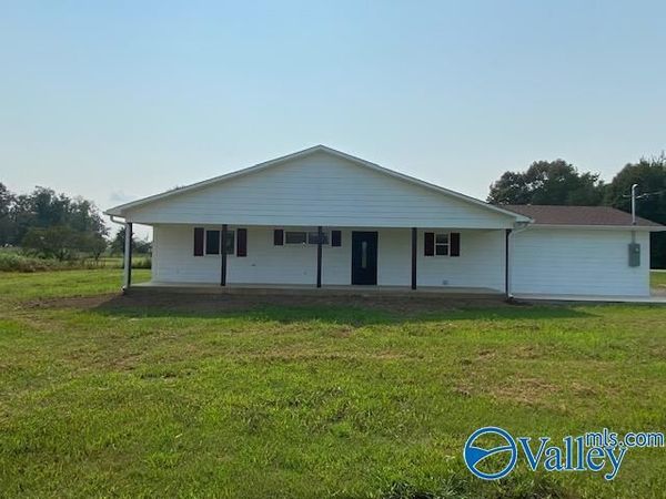 681 Barron Drive, Fyffe, AL 35971